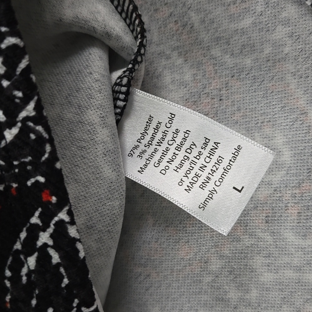 Two LuLaRoe Cassie skirts - Picture 15 of 15